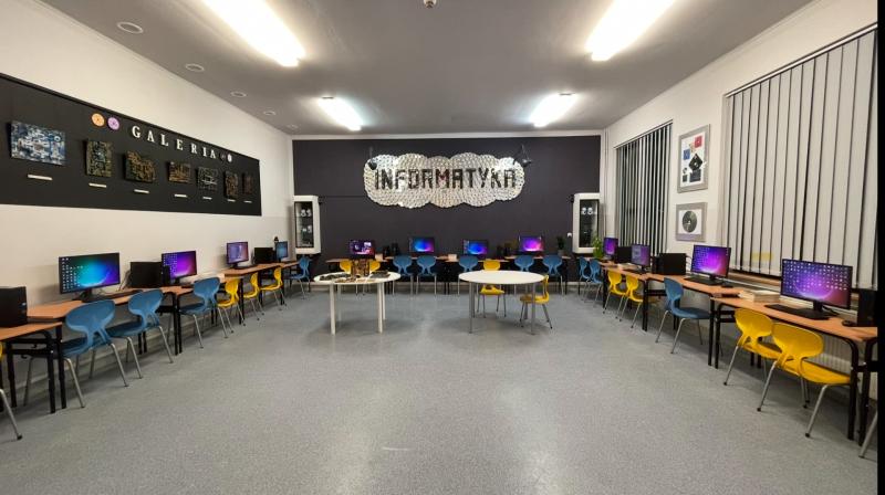WYSTAWA RE:KREACJA