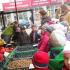 Kupujemy warzywa i owoce - wycieczka grupy III: 09.10.2013 (galeria: 10)