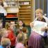 Bajka o rybaku i złotej rybce - wizyta w bibliotece: gr. III; 20.05.2014 (galeria: 2)