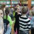 Klasy III a, b i d w Bibliotece Pedagogicznej (galeria: 19)