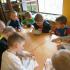 Wystawa lalek w bibliotece