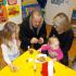 Uroczyste ubieranie choinki; gr.  IV; 17-12-2015 (galeria: 9)