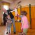 TEATR "WŁADCA LALEK" CZERWONY KAPTUREK 26.04.2012 r. (galeria: 10)