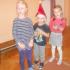 Przedszkolne zabawy: gr. III; 05.12.2013 (galeria: 16)