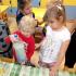Grupa IV i V Lubimy eksperymentować z wodą :-) (galeria: 10)