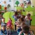 Król i królowa pączkowa w grupie maluszków (galeria: 3)