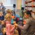,,Stokrotki''w bibliotece (galeria: 6)