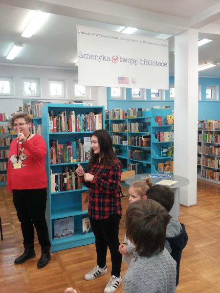 Wizyta w Miejskiej Bibliotece Publicznej - SPOTKANIE Z PANIĄ Z HISZPANII PRZEDSZKOLE MIEJSKIE NR 7 gr II,III, IV; 23 - 02 - 2016