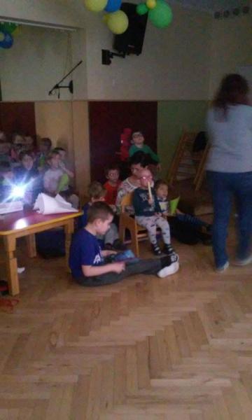 Wspomnienie ferii w Przedszkolu Miejskim Integracyjnym nr 8 „Co w kinie piszczy?”