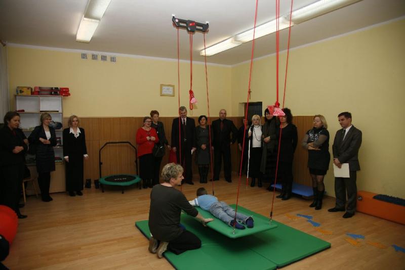 Centrum Rehabilitacji i Aktywności Osób Niepełnosprawnych w Szkole Podstawowej z Oddziałami Integracyjnymi nr 4 w Słupsku