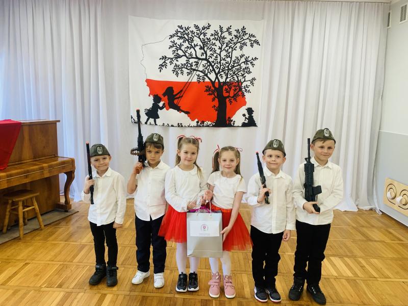 Międzyprzedszkolny konkurs piosenki patriotycznej