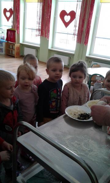 Pokaz przygotowania pizzy