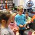 ,,Stokrotki''w bibliotece (galeria: 5)