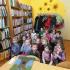 Wizyta w bibliotece. Zajęcia plastyczno-konstrukcyjne.