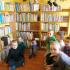 Wystawa lalek w bibliotece
