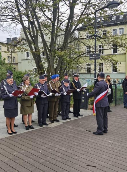 Nadanie sztandaru Oddziałowi Ligi Morskiej i Rzecznej w Słupsku.