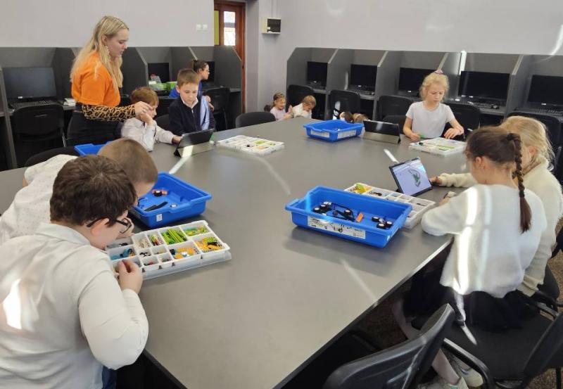 Zajęcia z robotyki w SP11